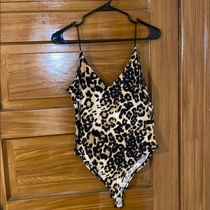 Cheetah print -button fly bodysuit